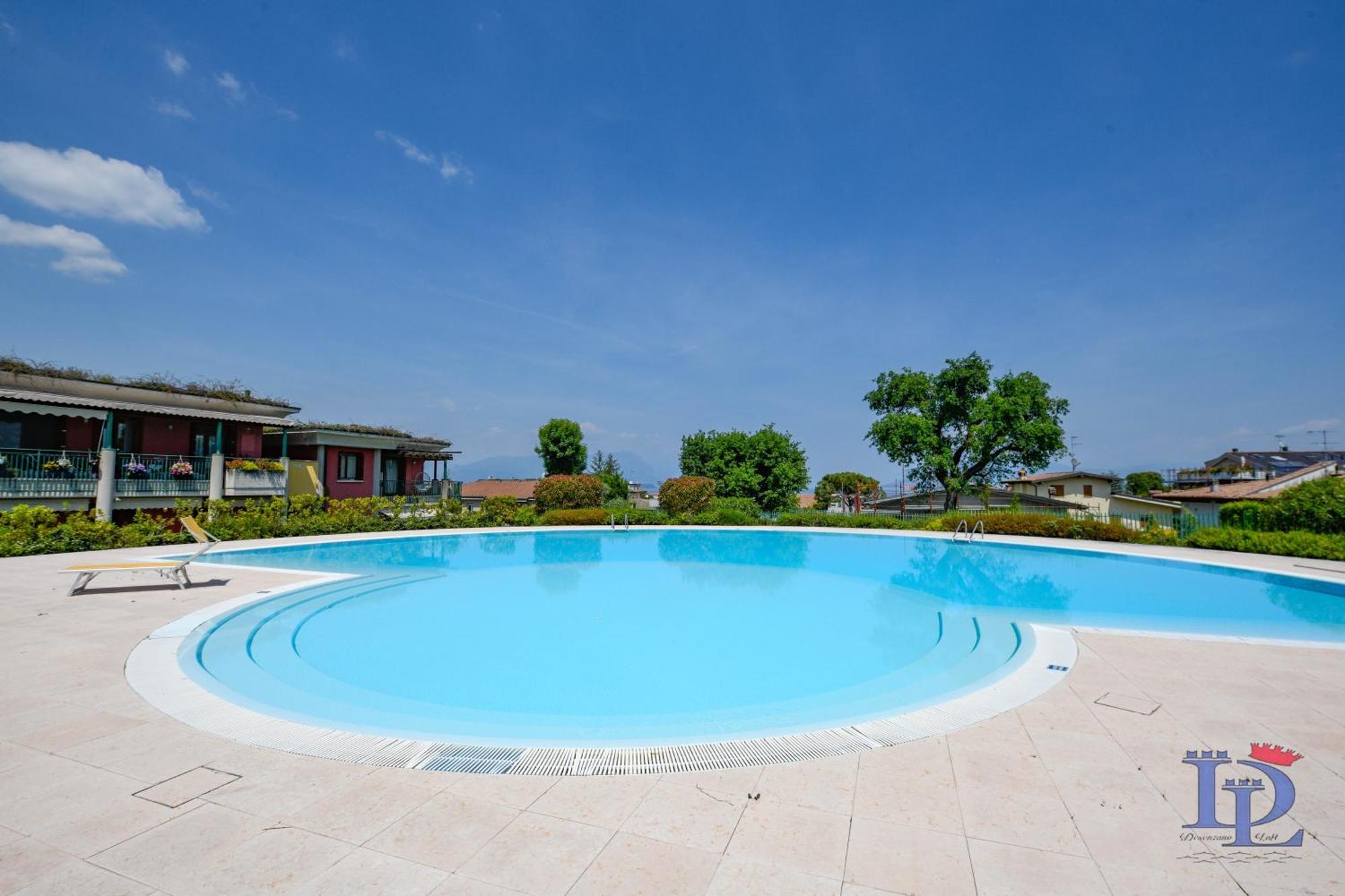 Desenzanoloft Official Partner Marriott Homes & Villas - Paradise Lake View In A 5 Pools Exclusive Residence Desenzano del Garda Zewnętrze zdjęcie